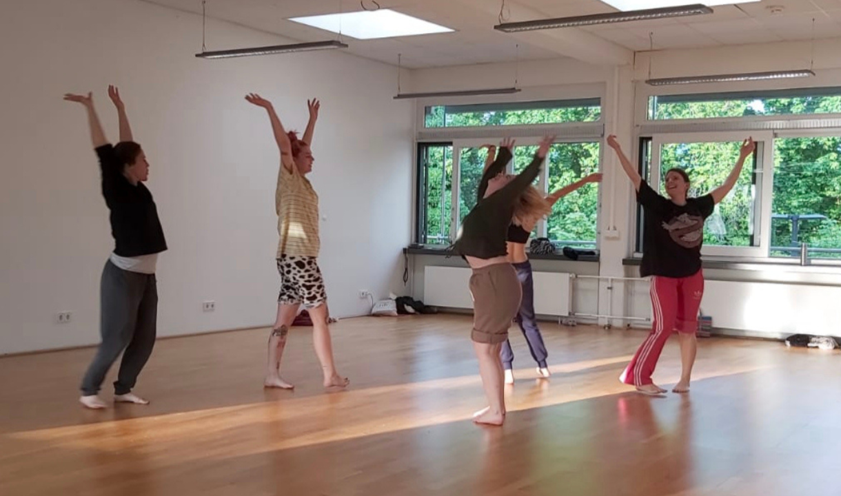 Victoria Thorud, danse thérapie au centre Anima à Paris